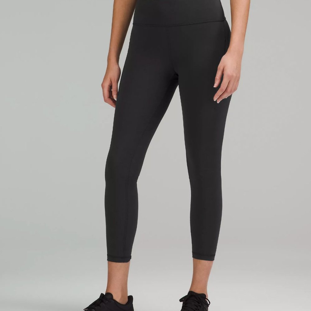 Lululemon Wunder Train High-Rise Tight with Pockets 25" Size 2